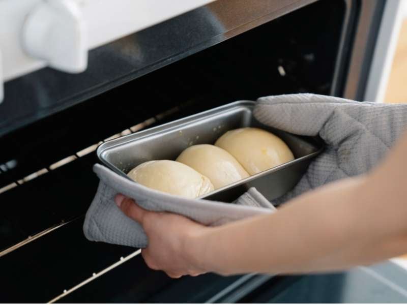 Baking in an Oven That Isn't Fully Preheated