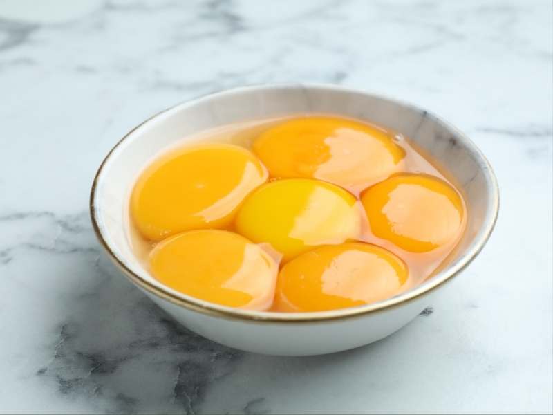 The Role of Eggs in Baking Science