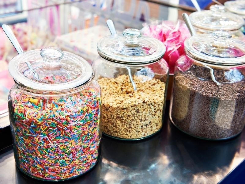 Specialty Containers for Cake Decorating Supplies