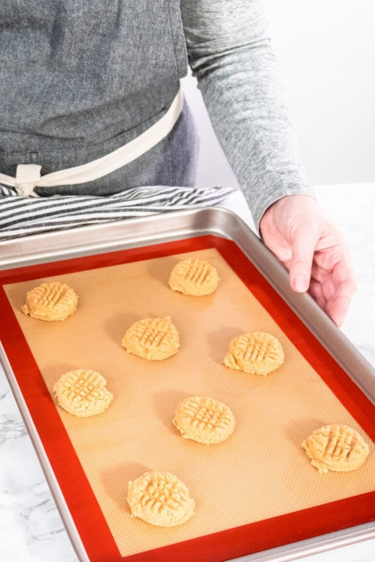 10 Best Silicone Baking Mats for Cookies