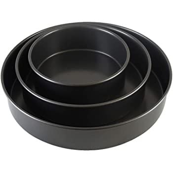 Chicago Metallic Professional Nonstick Round Cake Pan Set
