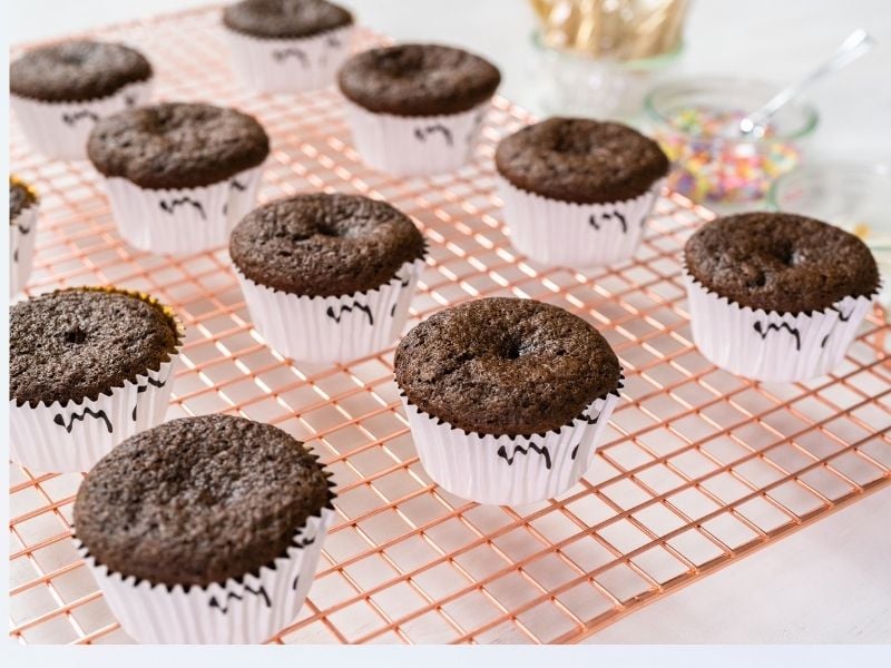 How to Store Homemade Pastries Without Losing Texture