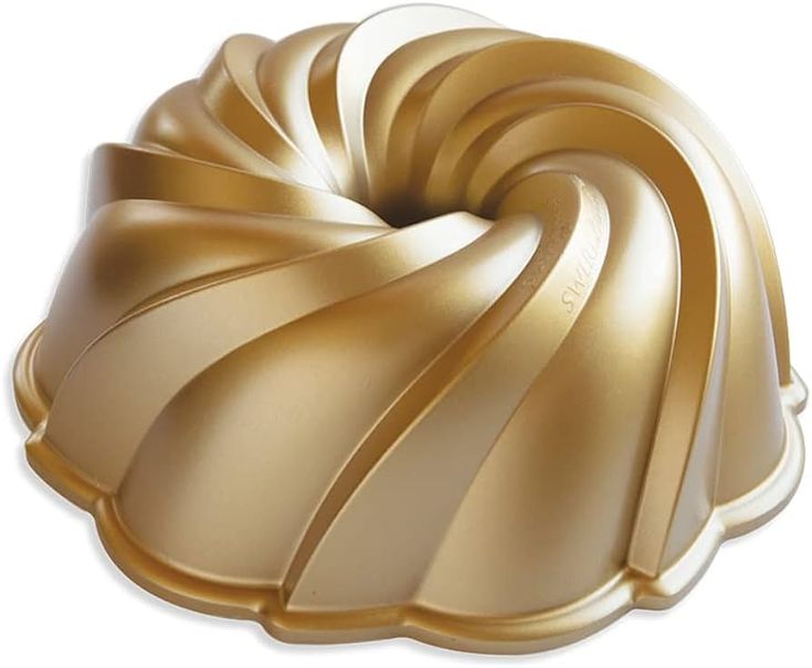 Nordic Ware Swirl Bundt Pan