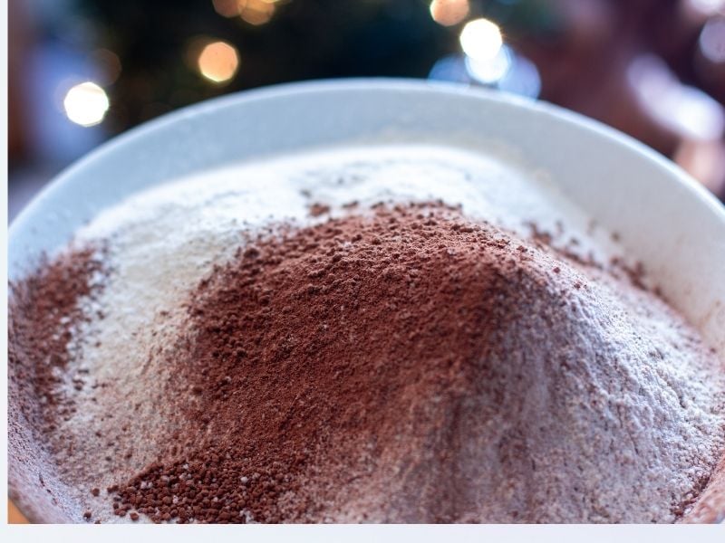 Sift the Dry Ingredients Properly