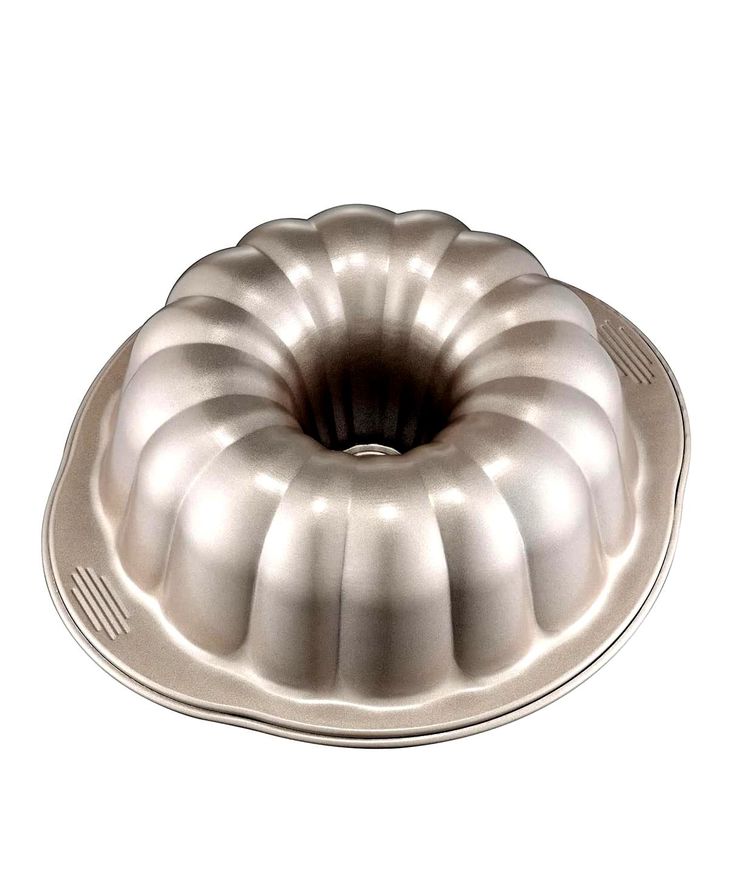 Wilton Gold Fluted Tube Cake Pan