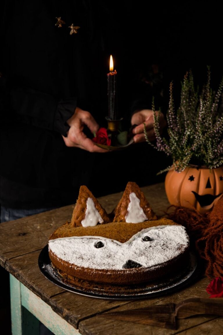 11 Best Halloween Cake Pans for Spooky Cakes