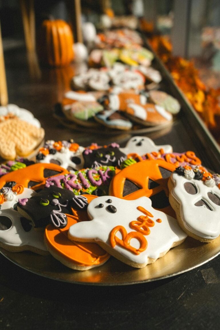 7 Best Halloween Baking Kits For Spooky Bakes