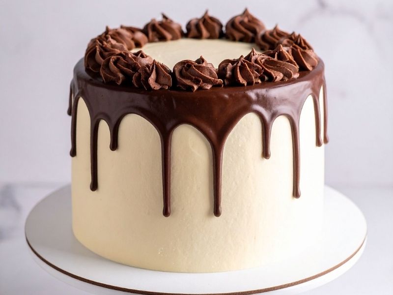 Chocolate Drip Cake