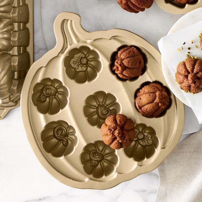 Nordic Ware Lil' Pumpkins Cakelet Pan